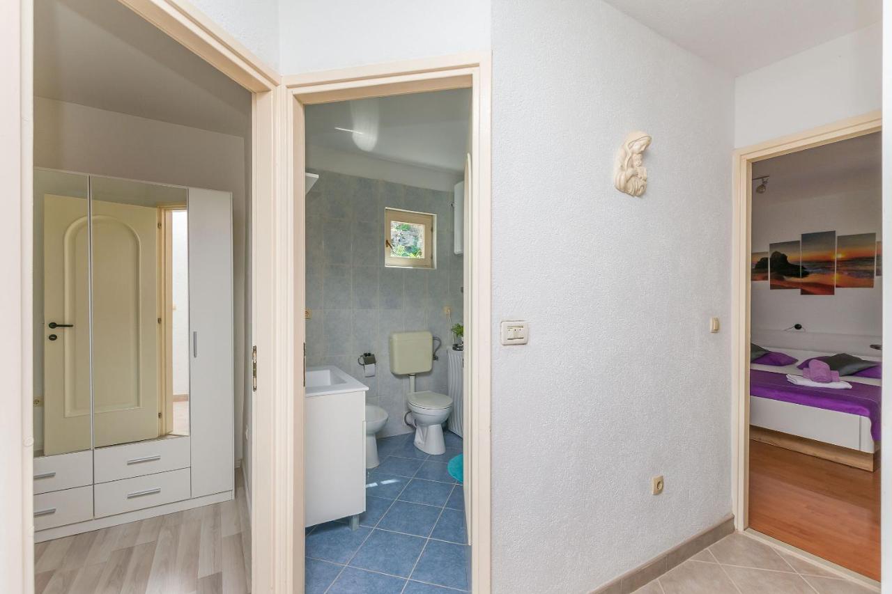 Apartment Josipa Omis Exterior photo
