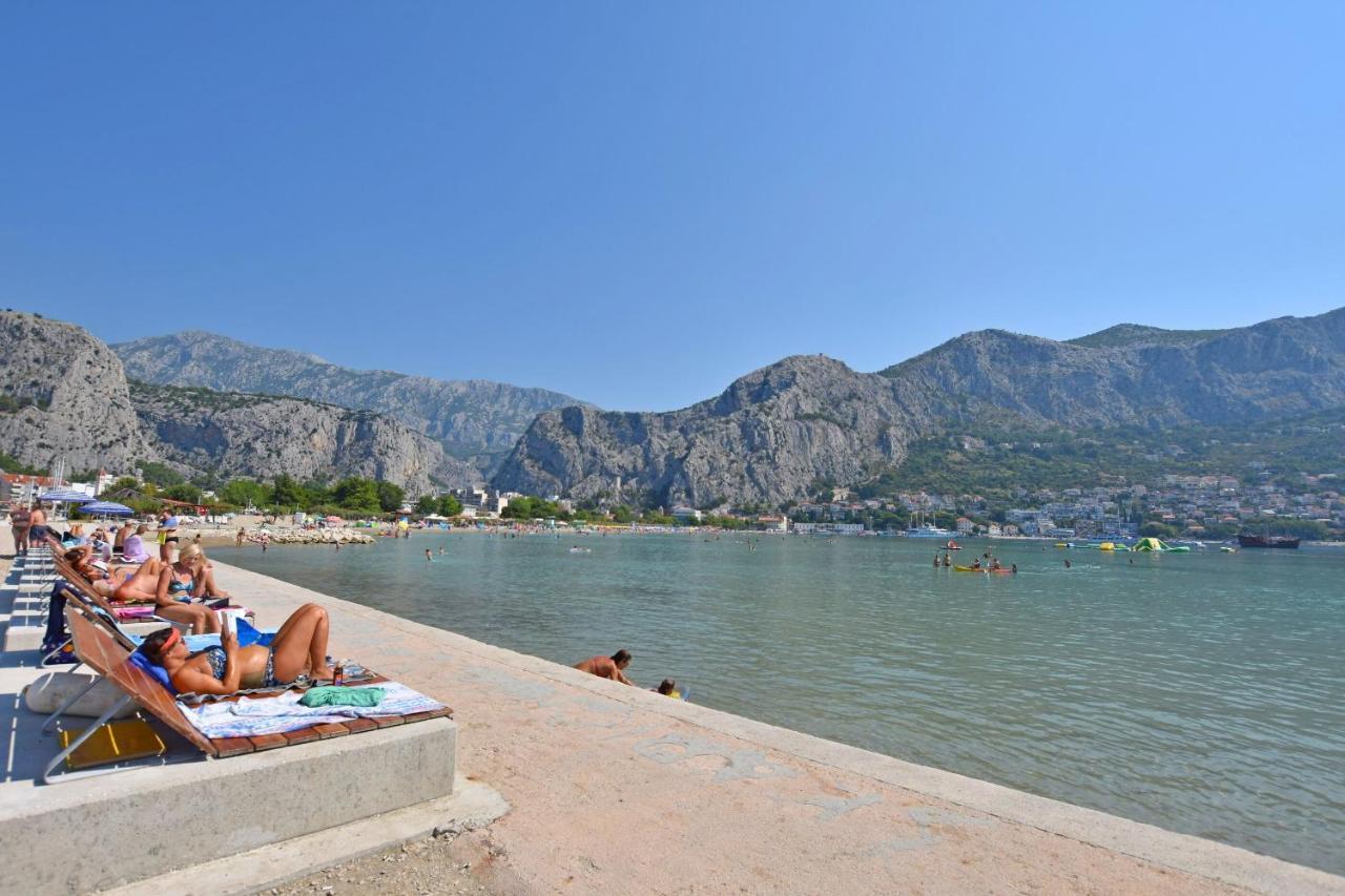 Apartment Josipa Omis Exterior photo