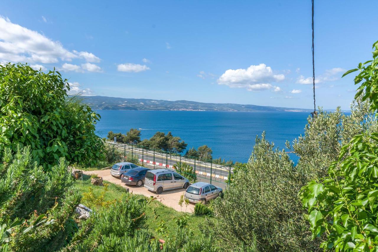Apartment Josipa Omis Exterior photo